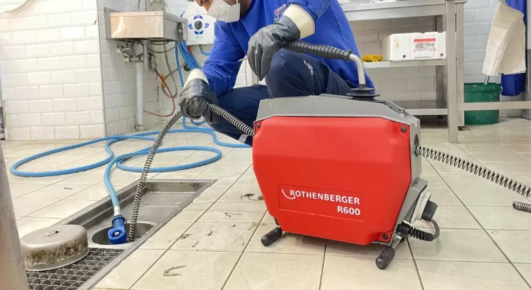 Adapazari Tesisatci Gider Mutfak Açma 